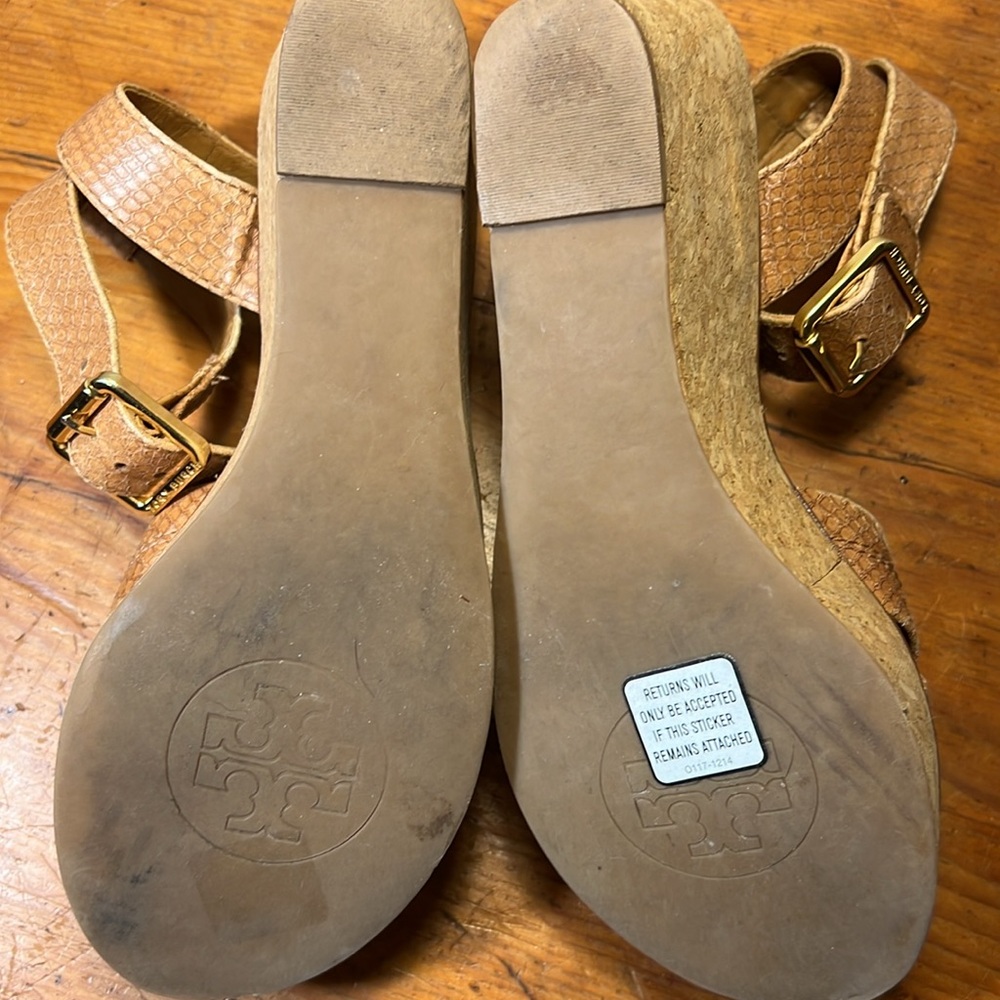 Tory Burch Snake/Python Print Cork Bed Leather We… - image 5